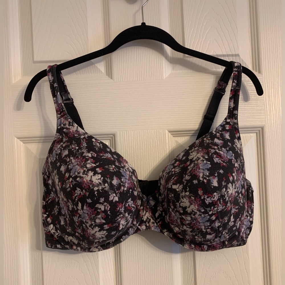 Cacique Lightly Lined T-Shirt Bra 42DDD